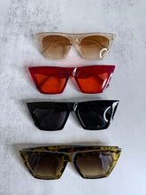 Load image into Gallery viewer, Catcall