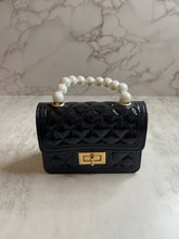 Load image into Gallery viewer, Mia