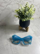 Load image into Gallery viewer, Pretty Gurl