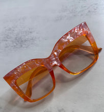 Load image into Gallery viewer, Reign