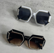 Load image into Gallery viewer, Jessica
